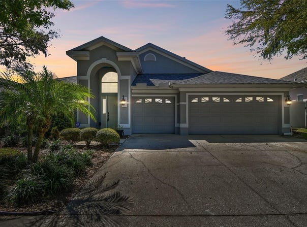 1210 PARADISE LAKE DRIVE, TARPON SPRINGS, FL 34689