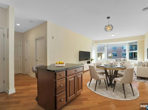 20 Ave At Port Imperial 310, West New York, NJ 07093