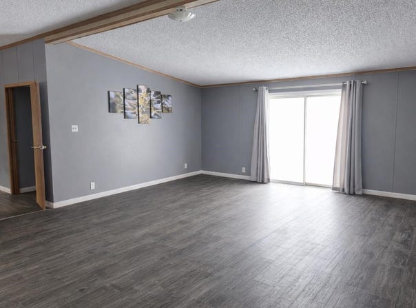 4742 W curtis Road, Coleman, MI 48618