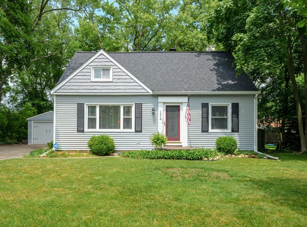 1016 Parker Avenue, Kalamazoo, MI 49008