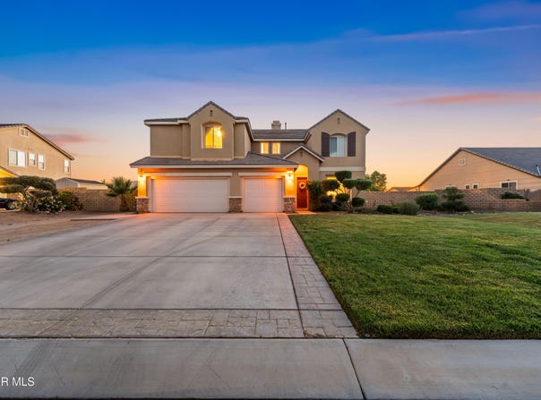 41507 Alexo Drive, Lancaster, CA 93536
