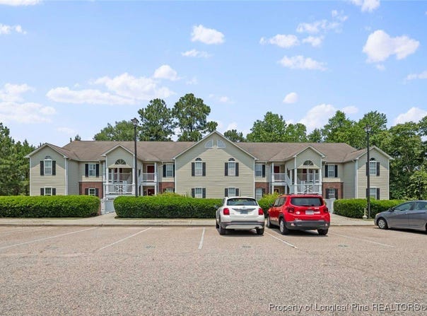 322 Bubble Creek Court unit: 10, Fayetteville, NC 28311