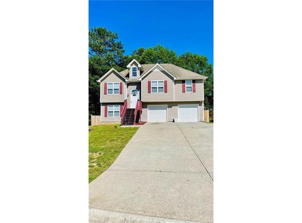 350 Fall View Court, Winder, GA 30680