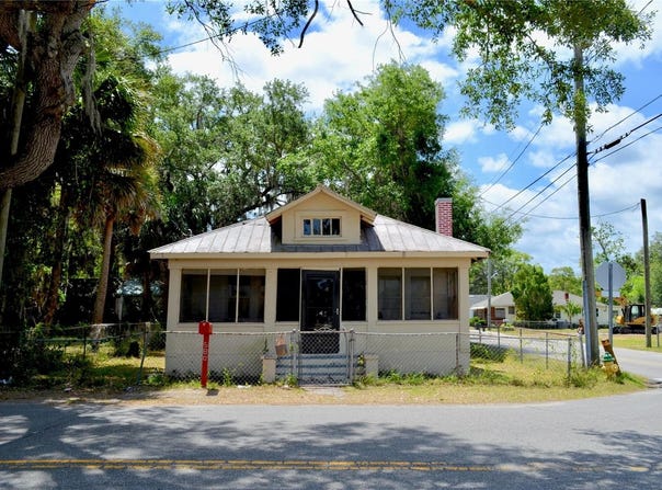 580 RONNOC LANE, NEW SMYRNA BEACH, FL 32168
