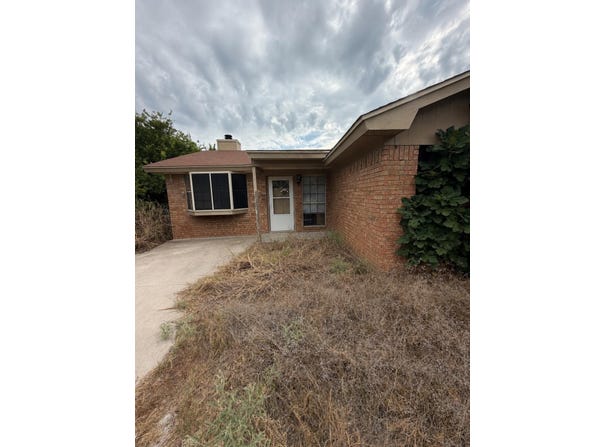 285 Pecos Ln, Kempner, TX 76539