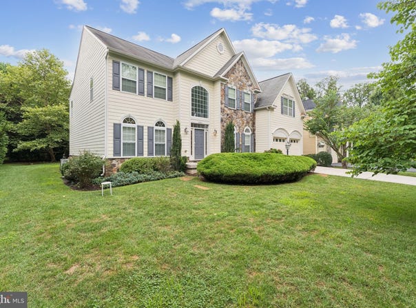 7351 NICOLE MARIE COURT, MCLEAN, VA 22101