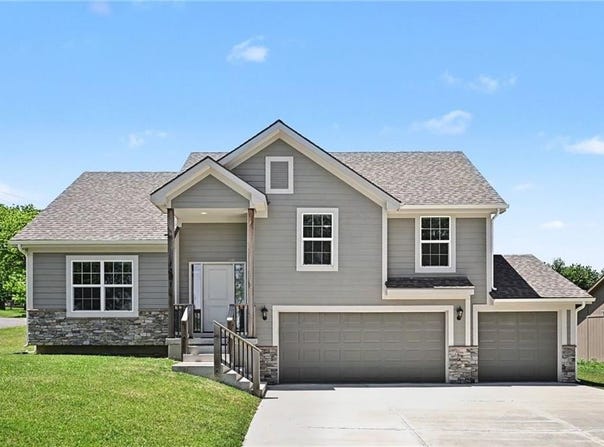 1301 W Concord Drive, Plattsburg, MO 64477