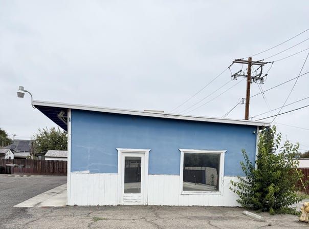657 S Kaweah Avenue, Exeter, CA 93221