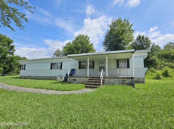 310 Barkley Drive, Middlesboro, KY 40965