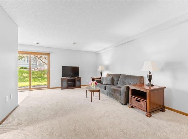 6242 Magda Drive, Maple Grove, MN 55369