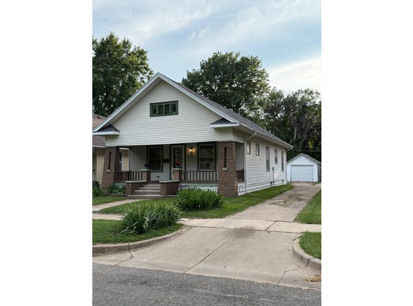243 N Volutsia, Wichita, KS 67214