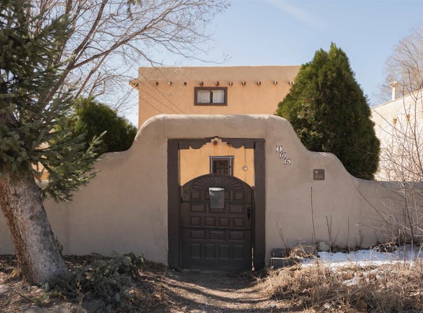 106 La Loma Plaza, Taos, NM 87571