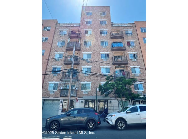 43-18 Robinson Street, Flushing, NY 11355