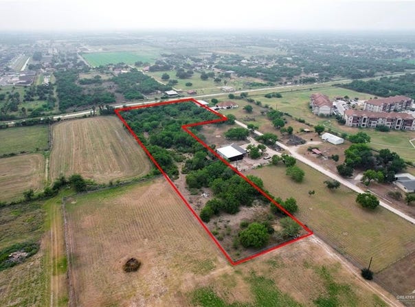 1015 N Shary Road, Alton, TX 78573