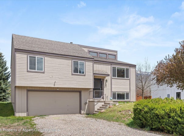 382 Summit Drive, Carbondale, CO 81623