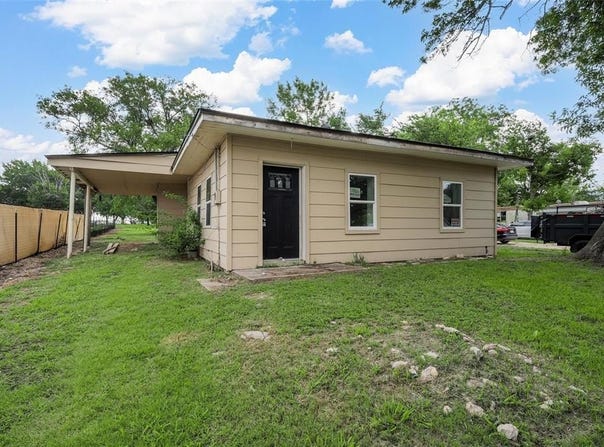 306 N Goddard Street, Mart, TX 76664