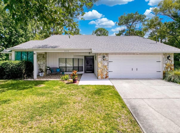 8979 HERNANDO WAY, WEEKI WACHEE, FL 34613