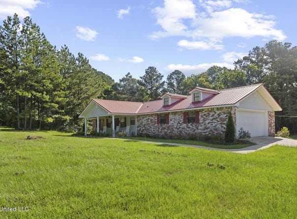 2800 Wynndale Road, Terry, MS 39170