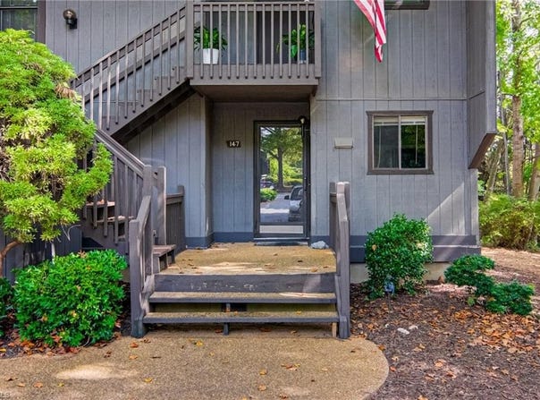 147 Cedar Cove Lane, Winston-Salem, NC 27104