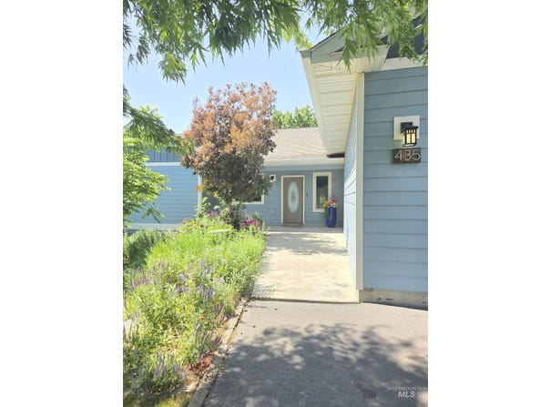 435 Harvest, Moscow, ID 83843