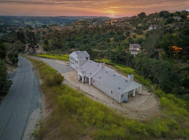 2747 Via Del Robles, Fallbrook, CA 92028