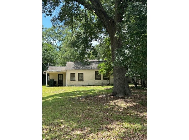 102 Bracewell, Dothan, AL 36301