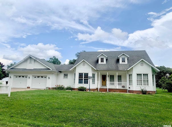 312 S MCKINLEY Street, Galatia, IL 62935