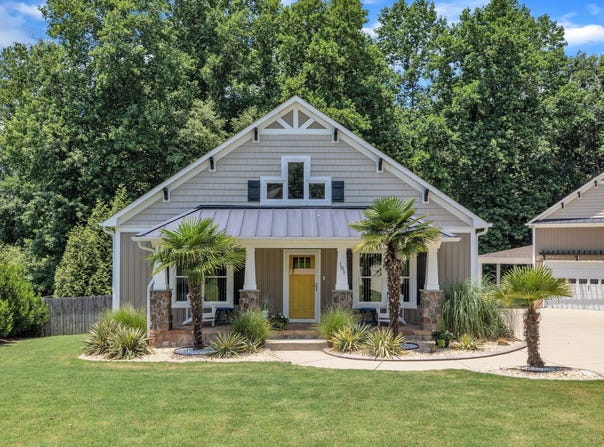 101 Ferndale Court, Clayton, NC 27520