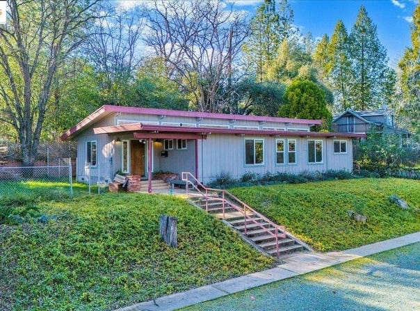 304 CA-4, Murphys, CA 95247