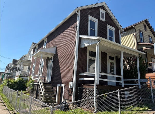 501 8th St, Charleroi Boro, PA 15022