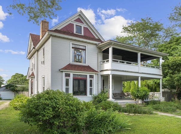 123 E 3rd, BYRON, IL 61010