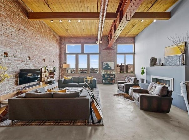 306 W 7th Street, Kansas City, MO 64105