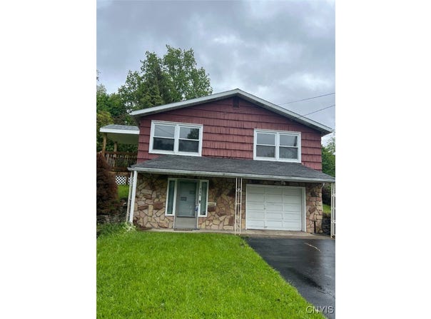 520 Lynch Avenue, Syracuse, NY 13207