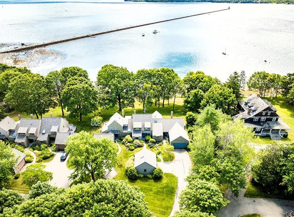 9 Jameson Point Road, Rockland, ME 04841