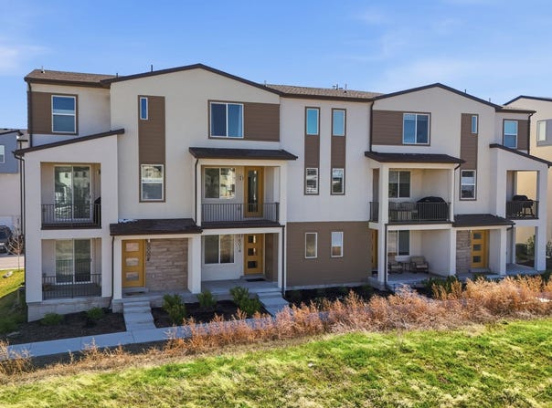 6014 W HIGH MOON Pl S, West Jordan, UT 84081