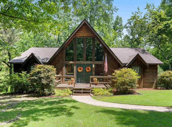 1116 RIDGE DRIVE, PELHAM, AL 35124