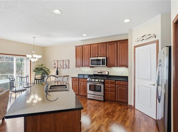 2156 Cedar Grove Trail, Eagan, MN 55122