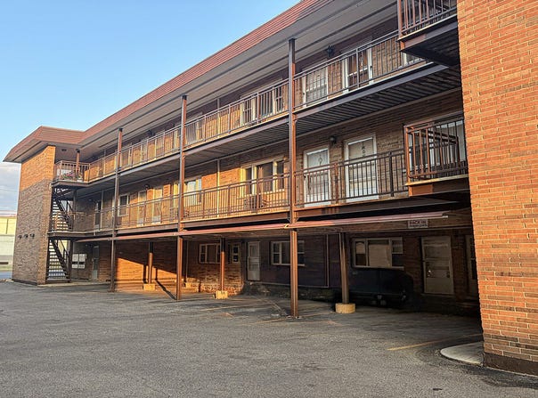 2330 N Harlem Avenue, Elmwood Park, IL 60707