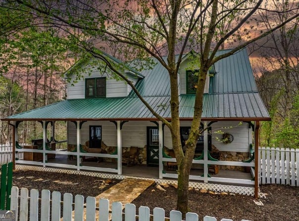 2037 Newport, Ellijay, GA 30540