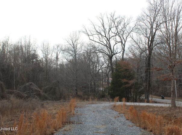 797 Gardner Road, Holly Springs, MS 38635
