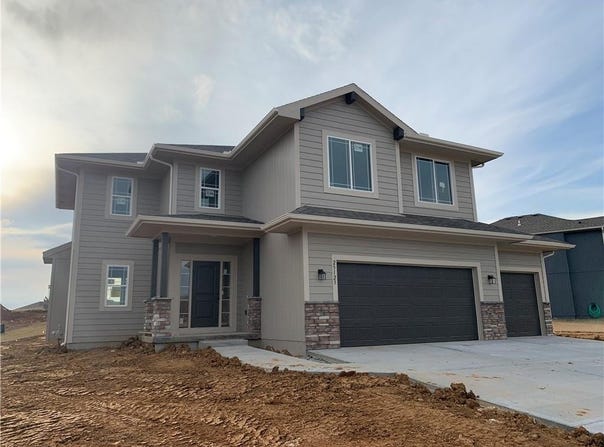 25370 W 148th Street, Olathe, KS 66061