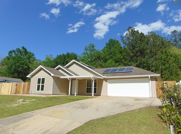 17 Rain Tree, Carriere, MS 39426