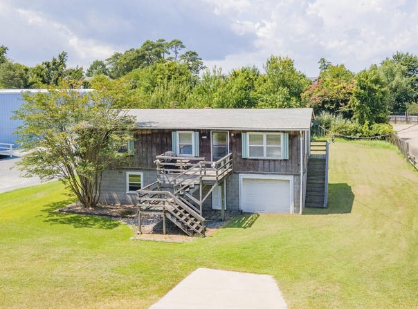1488 Colington Road, Kill Devil Hills, NC 27948