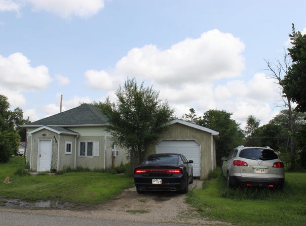 116 N Oak Street, Waubay, SD 57273