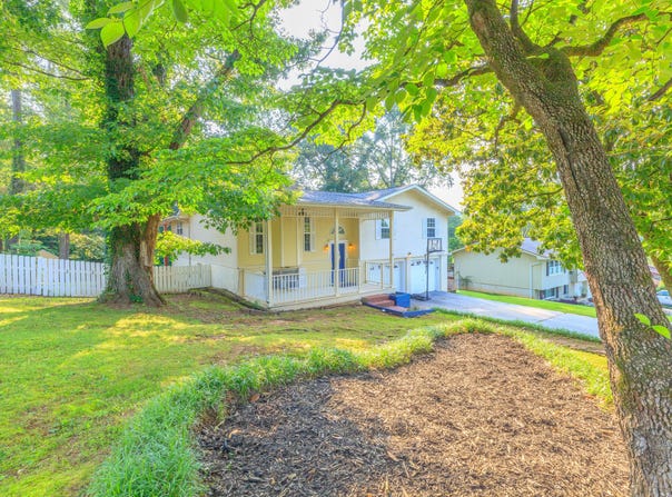 1625 Lisa Lynn Drive, Hixson, TN 37343