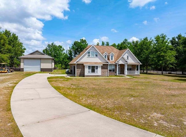 15527 194th Place, O'brien, FL 32071