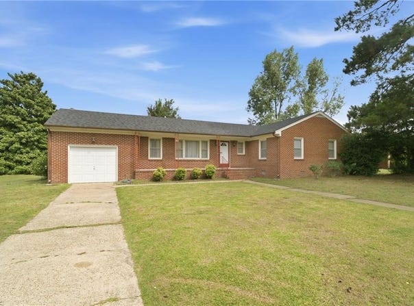 1538 Wilkins Drive, Suffolk, VA 23434