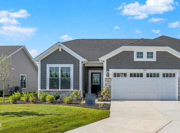 1603 Clover Crossing Drive, Greenfield, IN 46140