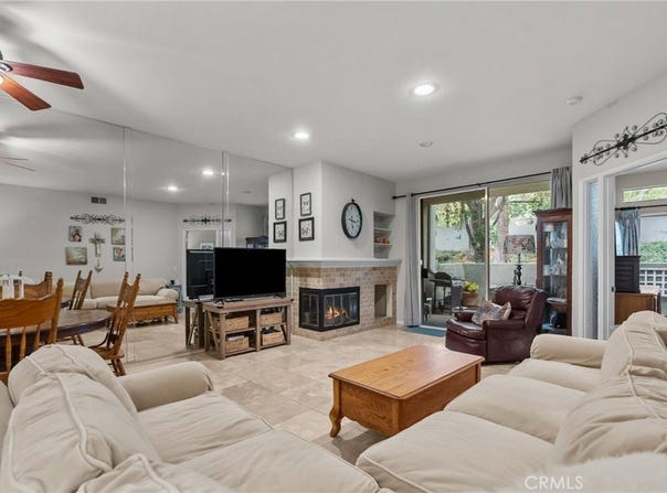 23975 Arroyo Park, Valencia, CA 91355