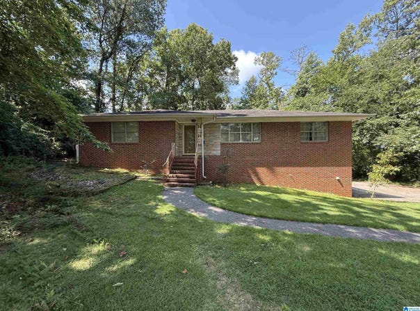 2700 MOUNT ROYAL CIRCLE, MOUNTAIN BROOK, AL 35216